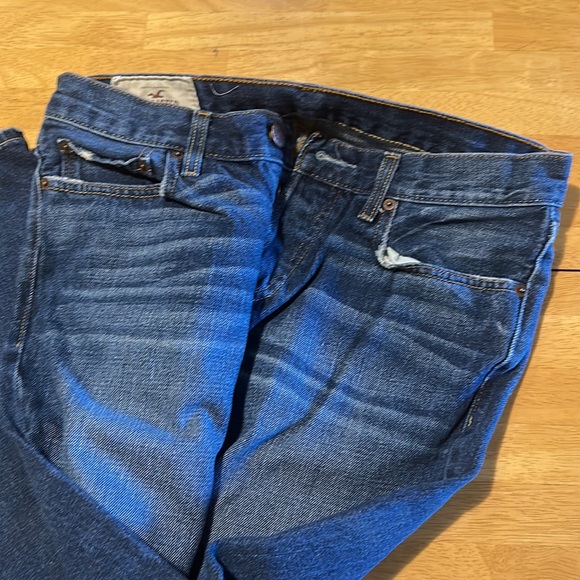 Hollister Jeans - Picture 2 of 2